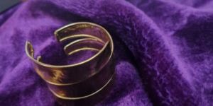 Anti Tarnish Golden Tone Free Size Brass Metal Cuff Bracelet for Women and Girls