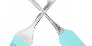 SPATULA AND OIL BRUSH