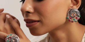 Green Stone Work Brass Metal Peacock Design Stud with Adjustable Ring for Women