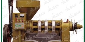 COLD OIL PRESS MACHINE WITH HEATER (NS-10000A)