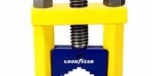 Pipe Vice (Pillar Type)