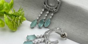 SILVER-PLATED DROP EARRINGS WITH AQUAMARINE AND CZ STONES