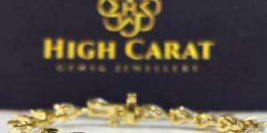 Pear Cut Diamond Bracelet This Is Very Beautiful Bracelet on Women & Girl