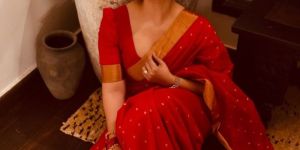 Nayanthara Banarasi Cotton Buti Saree