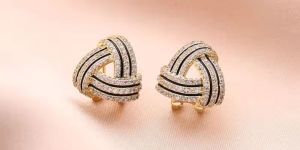 JJK47 Ladies Black & White Artificial Diamond Stud Earrings