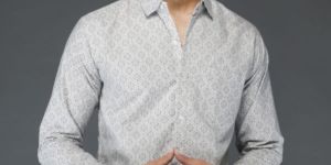 Men Woolen Greyish-White Printed Shirt