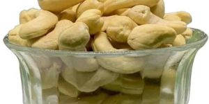 SW 240 Cashew Nuts