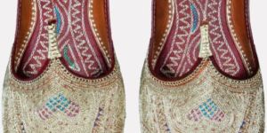 Leather Embroidery Mojari