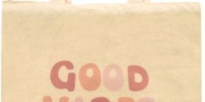 Versatile Zipper Tote Bag