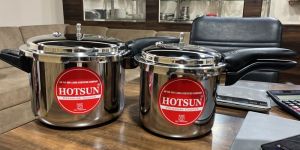 Stainless Steel Triply Pressure Cooker