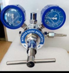 Double Stage Double Gauge Regulator
