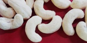 Cashew Nut w320