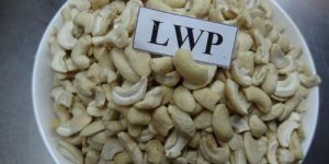 LWP Split Cashew Nuts
