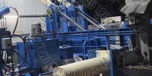 Semi Automatic Hydraulic Baling Machine