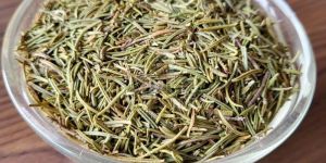 Green Dried Rosemary Leaves