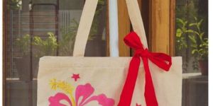 Hand Painted Tote Bag (Cute Flower)