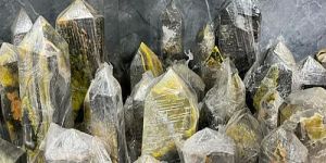 Bumble Bee Free Crystal Stone