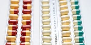 Calcium Carbonate Calcitriol Vitamin k27 Cyncobalamin Magnesium Boron Zinc Hardgel Capsules