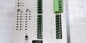 Delta DVP28SV11R2 SV2 Series Functional PLC DI 16 Do 12 Relay 24VDC