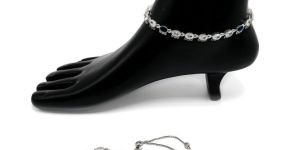 Suneri Multicolor Floral Silver Payal Anklet