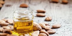 Premium Grade Almond Oil