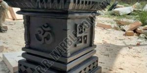 Black Granite Tulsi POT