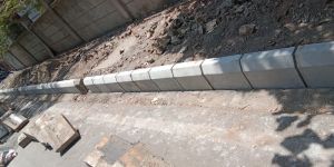 Reinforced Cement Concrete Kerb Stone