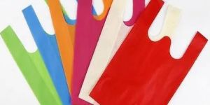 Non Woven Plain W Cut Bags