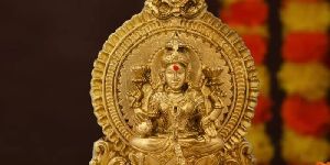 Lakshmi Idol With Arch