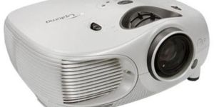 LCD Projector HD7300