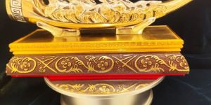 Golden & Silver-Plated 7 Horse Showpiece on Elephant Trunk Base