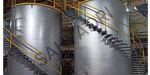 Receiver Storage Tanks