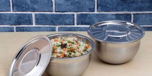 Kraft Stainless Steel Serving Bowl With Lid