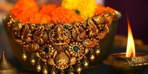 Goddess Maa Laxmi Antique Gold Necklace Set