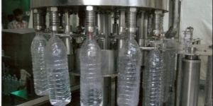 PET Bottle Filling Machine