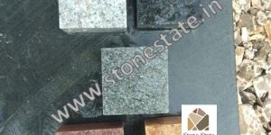 Hand Cutting Granite Cobble Stone