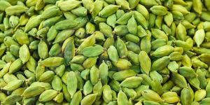 Dried Green Cardamom