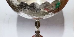 Aluminium Silver And Wooden Stand Bowl