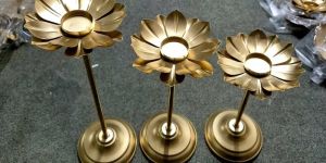 Metal Flower Candle Stand