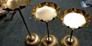 Metal Platter Stand