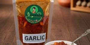 Garlic Pickle