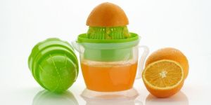 2 in 1 Plastic Fruit Juicer
