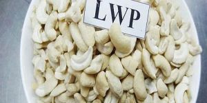 LWP Split Cashew Nuts