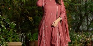 Women Embroidery Straight Brick Red 3 Piece Suit Set
