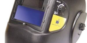 AUTO DARKENING HELMET