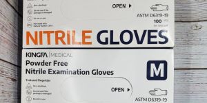 Nitrile Gloves