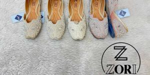 Embroidered Leather Ethnic Jutti