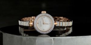 Timeless Vvs Moissanite Diamond Studded Watch