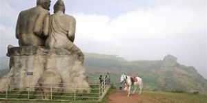 madurai to ramakkalmedu to madurai 1 night 2 days group tour