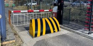 Automatic Road Blocker